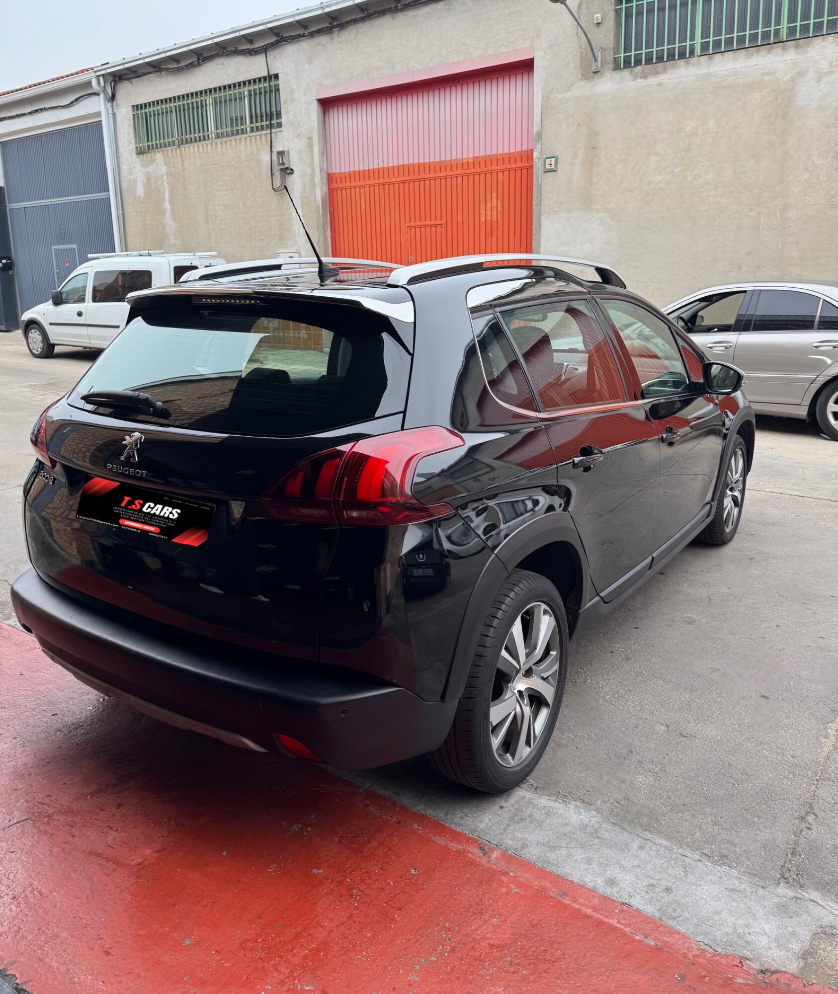 Foto del PEUGEOT 2008 1.2 PureTech S&S Allure EAT6 110