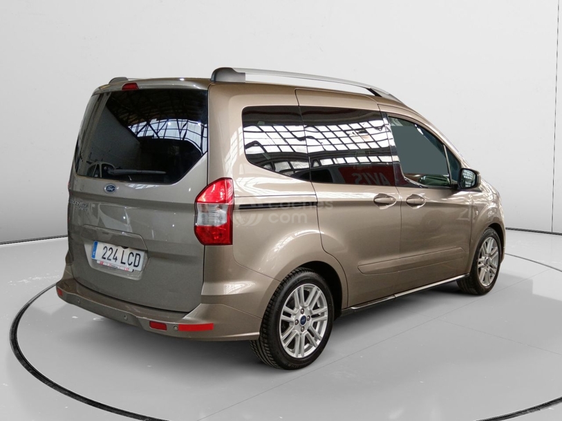 Foto del FORD Tourneo Courier 1.0 Ecoboost Titanium