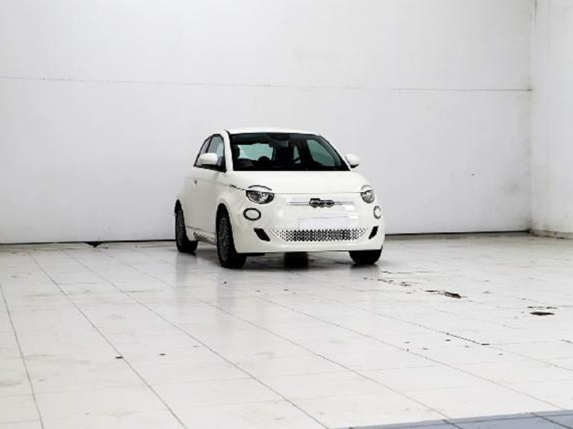 Foto del FIAT 500 e 3+1 87Kw Icon