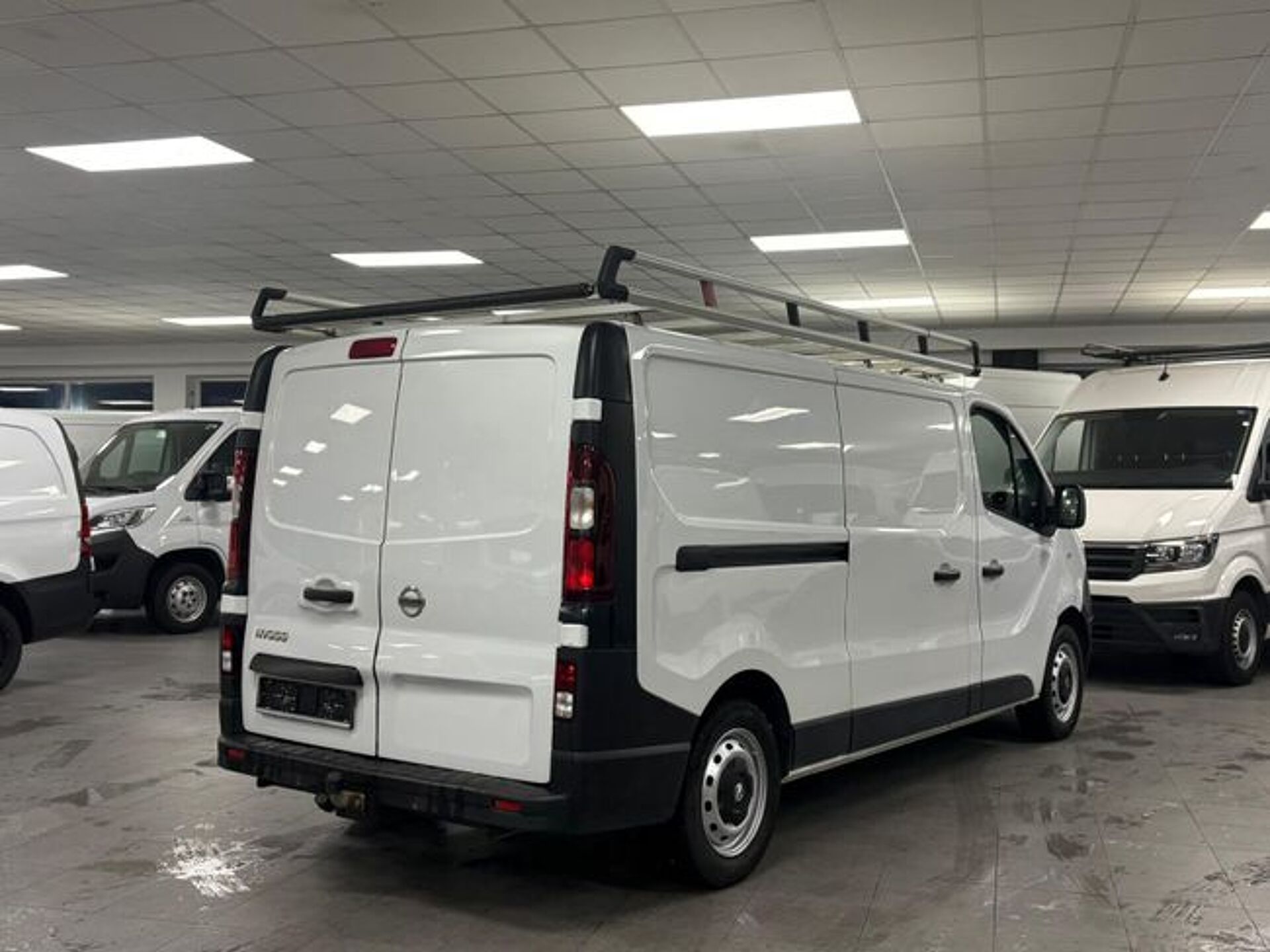 Imagen 3 de NISSAN NV300