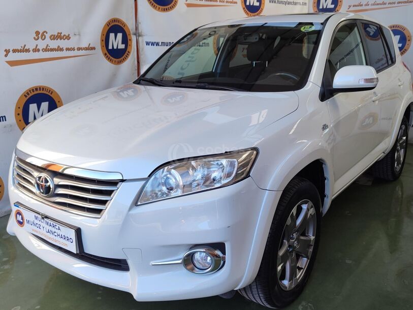 Foto del TOYOTA RAV-4 2.2D-CAT Executive 4x4 CS ADS