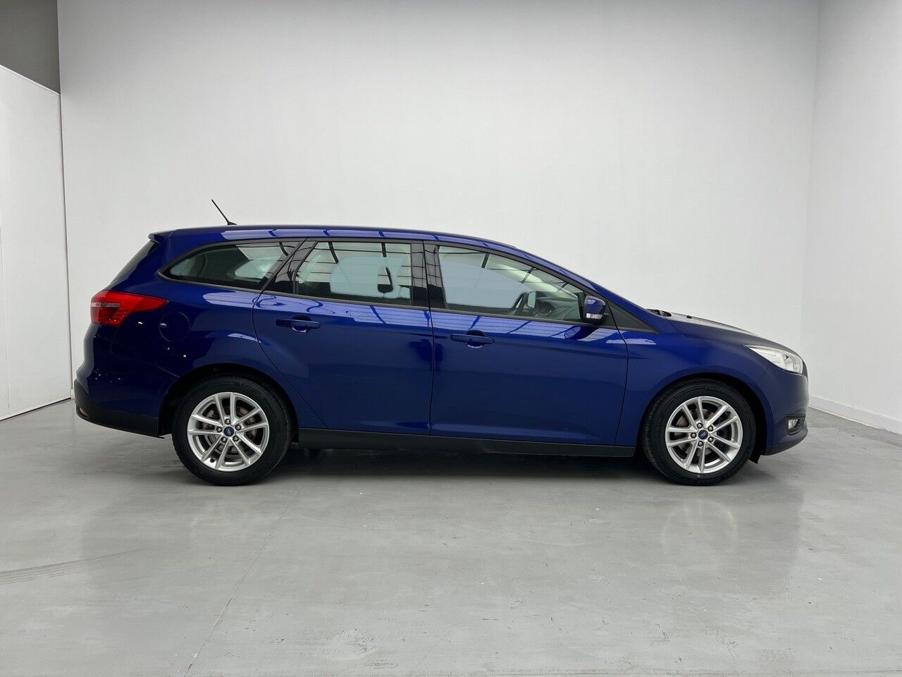 Foto del FORD Focus 1.0 Ecoboost Auto-S&S Trend 125