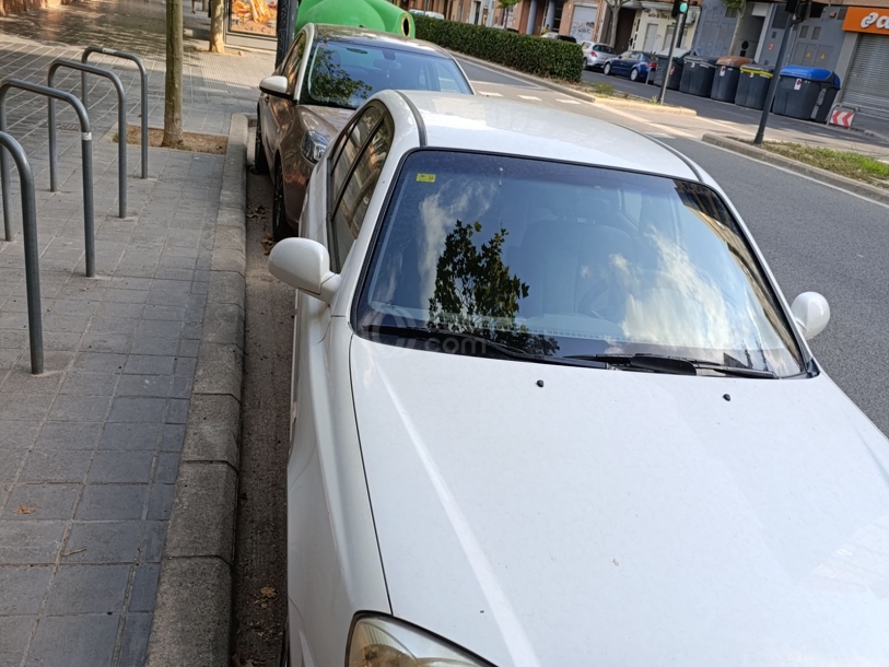 Foto del HYUNDAI Accent 1.3i GL