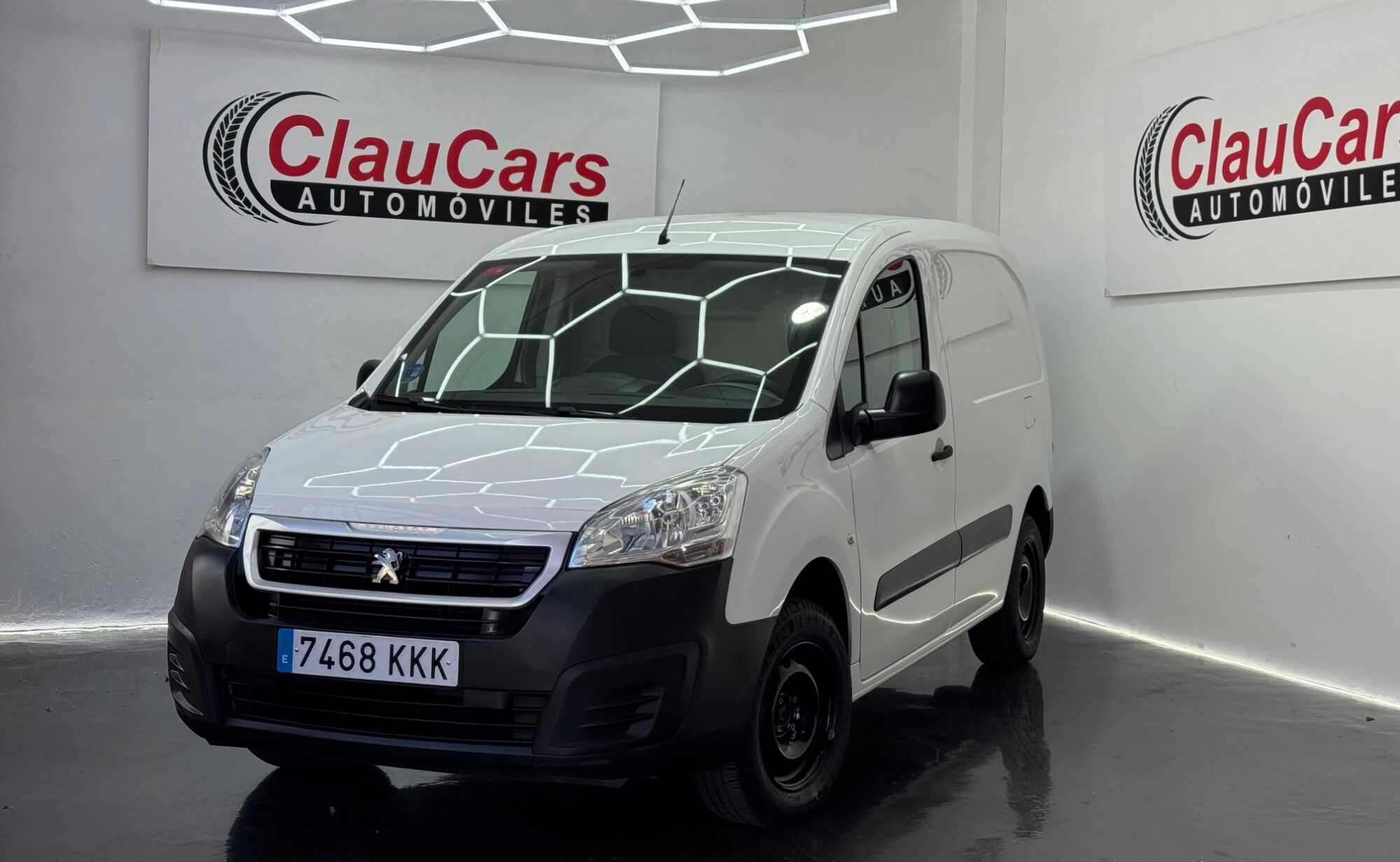 Foto del PEUGEOT Partner Furgón Electric Confort L1