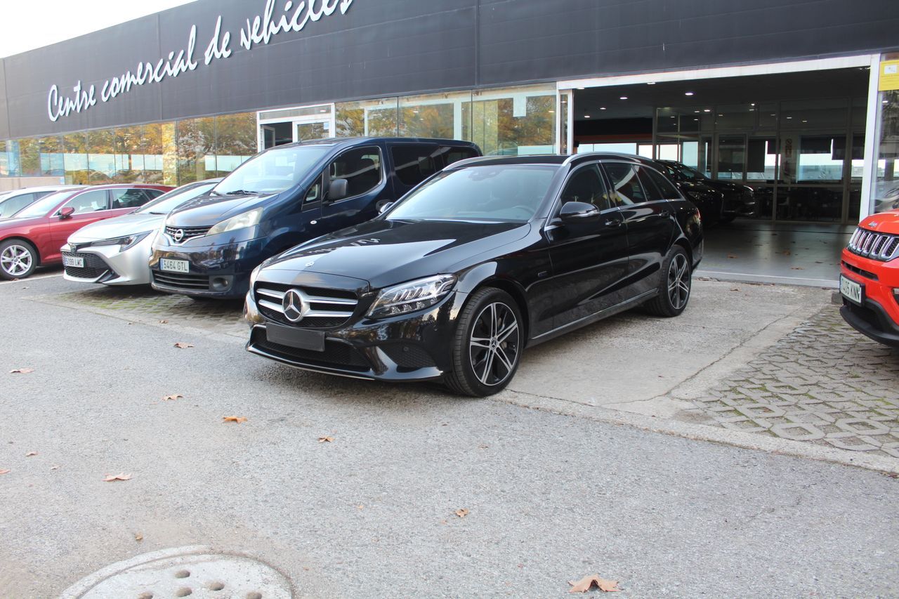 MERCEDES Clase C (C 300 d Estate) en Madrid