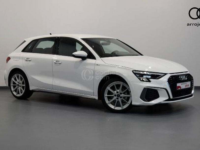 Foto del AUDI A3 Sportback 30 TFSI S line S tronic