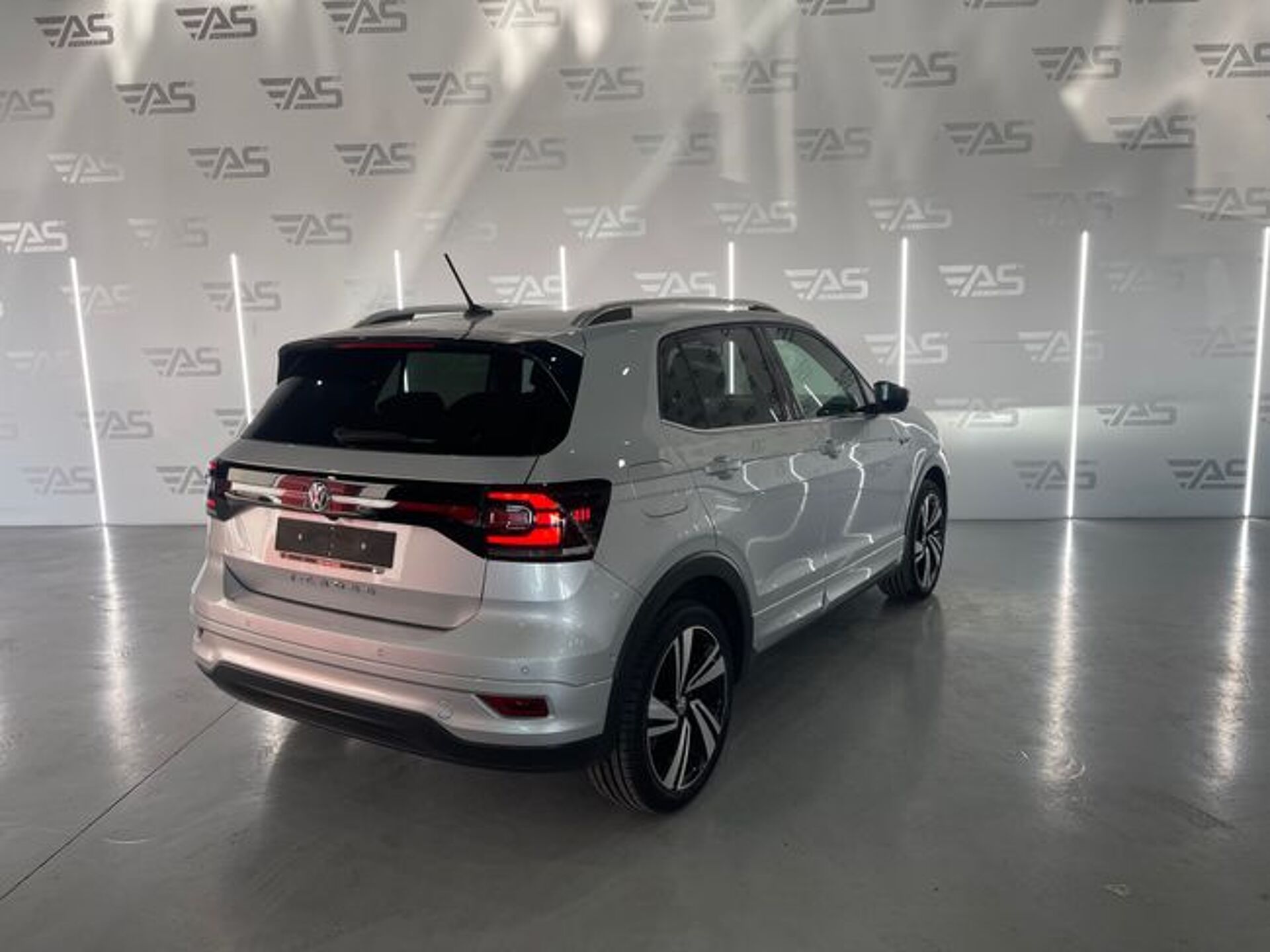 Imagen 3 de VOLKSWAGEN T-Cross
