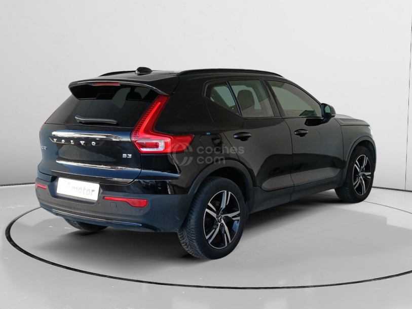 Foto del VOLVO XC40 B3 Core Dark Aut.
