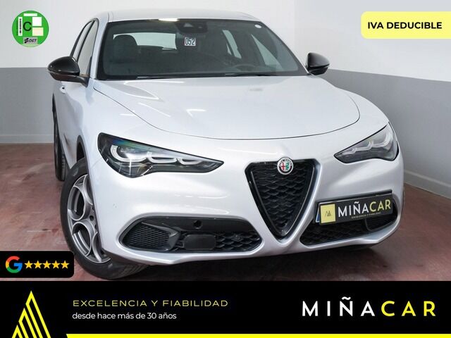ALFA ROMEO Stelvio (2.2 Diesel Sprint RWD 118 kW (160 CV)) en Málaga
