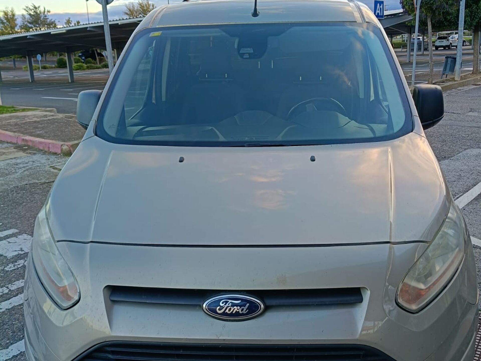 Imagen 2 de FORD Transit Connect