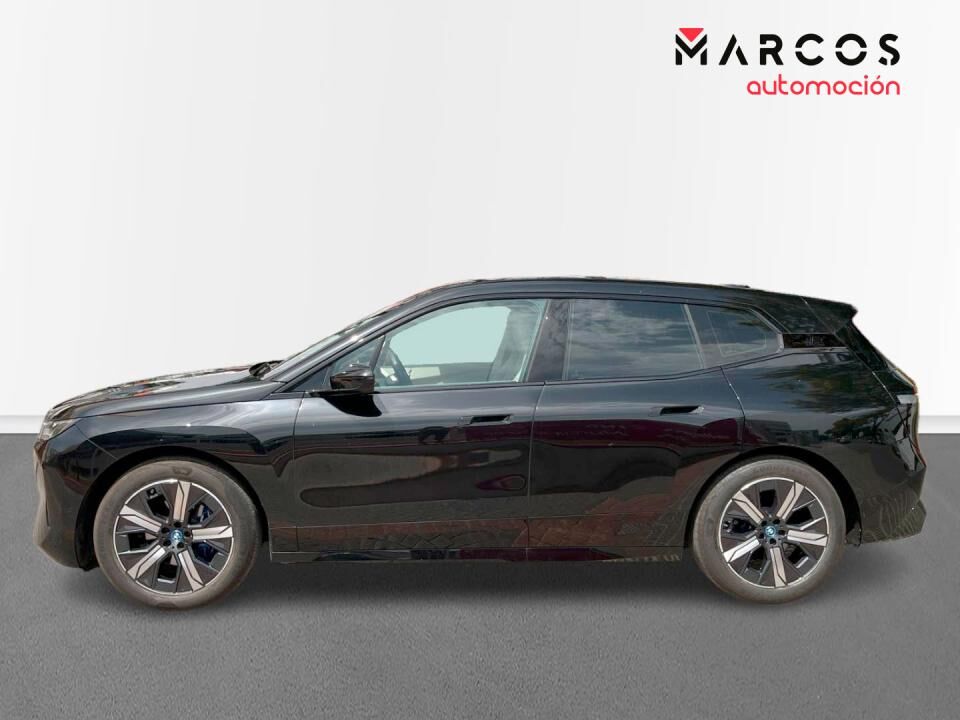 Foto del BMW iX xDrive 40