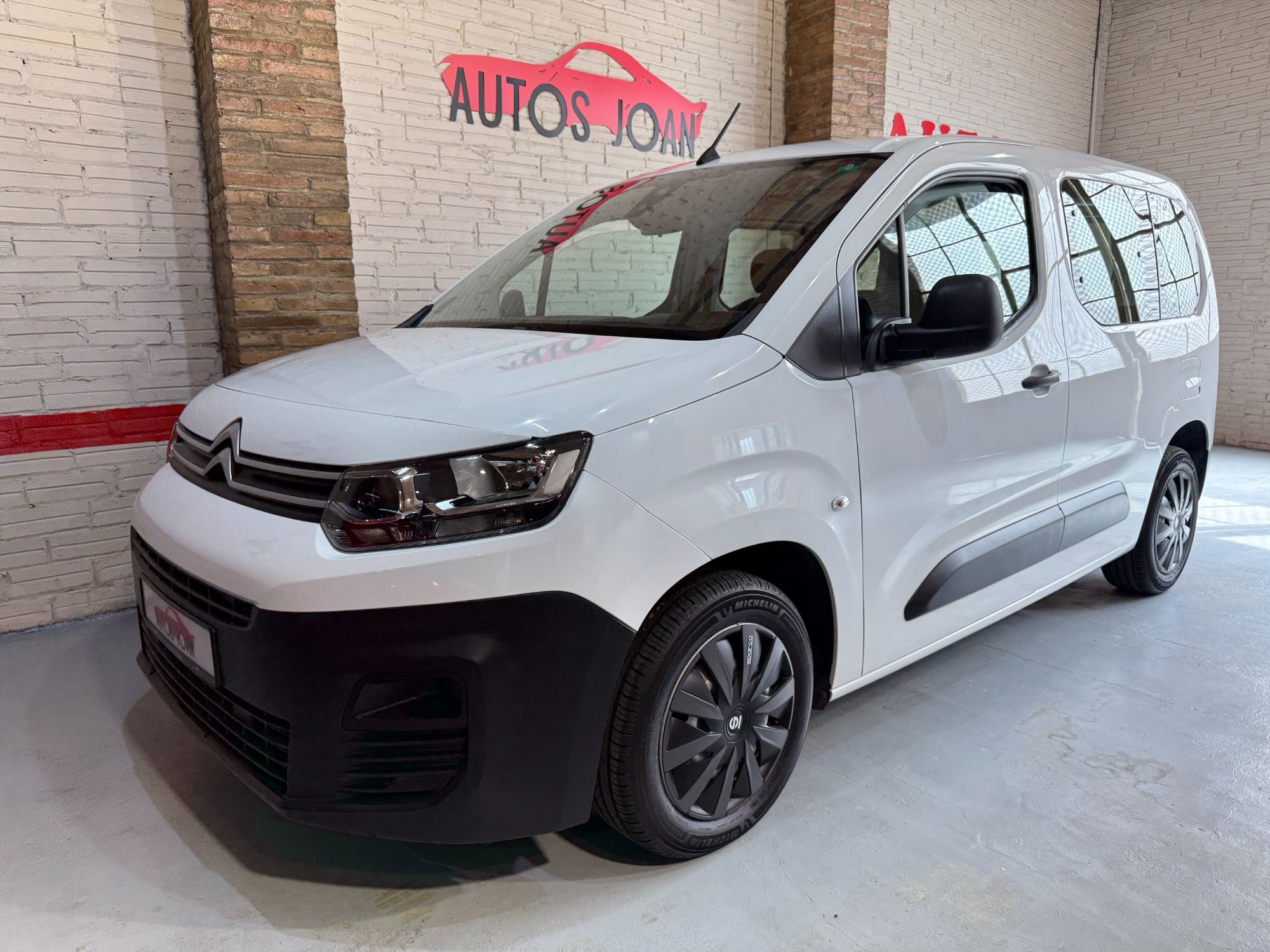 CITROEN Berlingo (BlueHDi S&S Talla M Live 100) en Barcelona