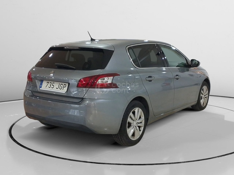 Foto del PEUGEOT 308 1.2 PureTech S&S Style 110