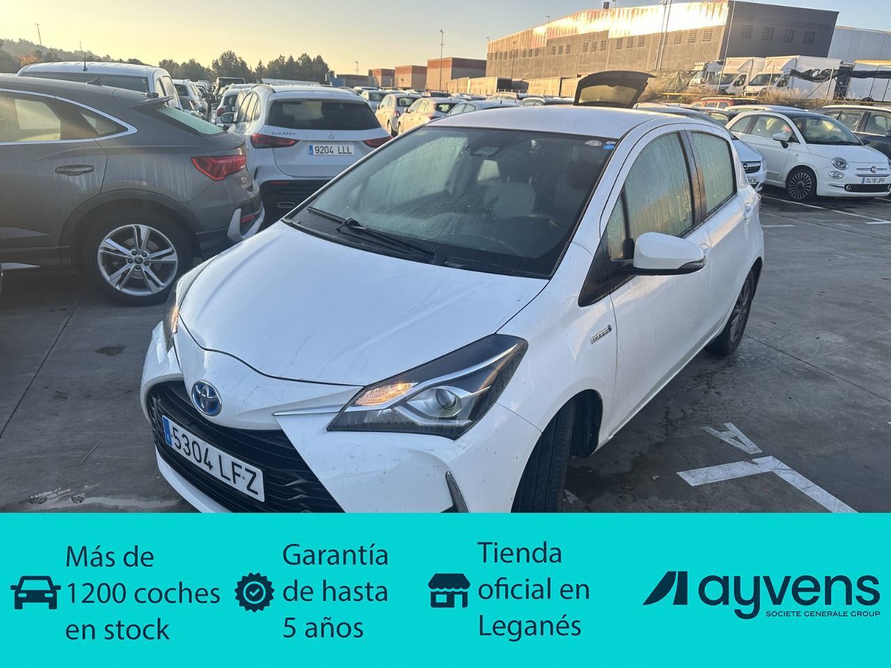TOYOTA Yaris (1.5 100H Active 74 kW (100 CV)) en Madrid