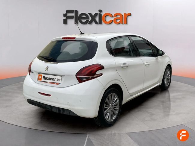 Foto del PEUGEOT 208 1.2 PureTech S&S Signature 82