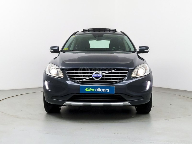 Foto del VOLVO XC60 D3 Momentum Aut. 136