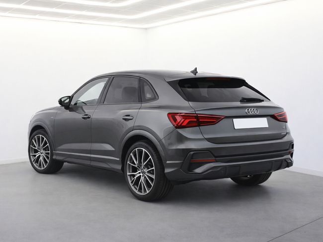 Foto del AUDI Q3 40 TDI Black line quattro S tronic 147kW