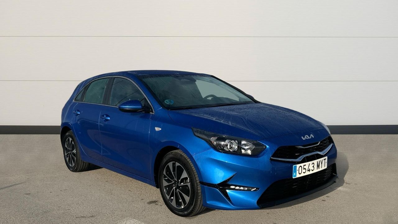 KIA Ceed (1.0 MHEV 74KW DRIVE DCT 100 5P) en Madrid