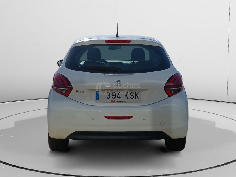 Foto del PEUGEOT 208 1.2 PureTech S&S Signature 82