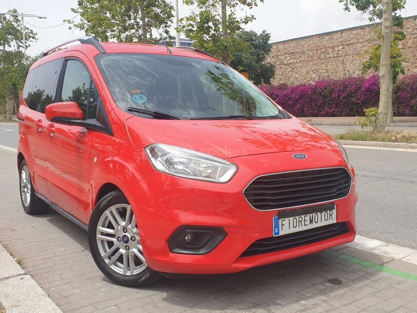 Foto del FORD Tourneo Courier 1.5TDCi Titanium 100