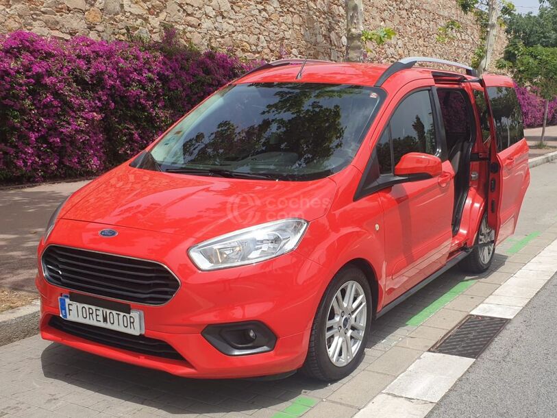 Foto del FORD Tourneo Courier 1.5TDCi Titanium 100