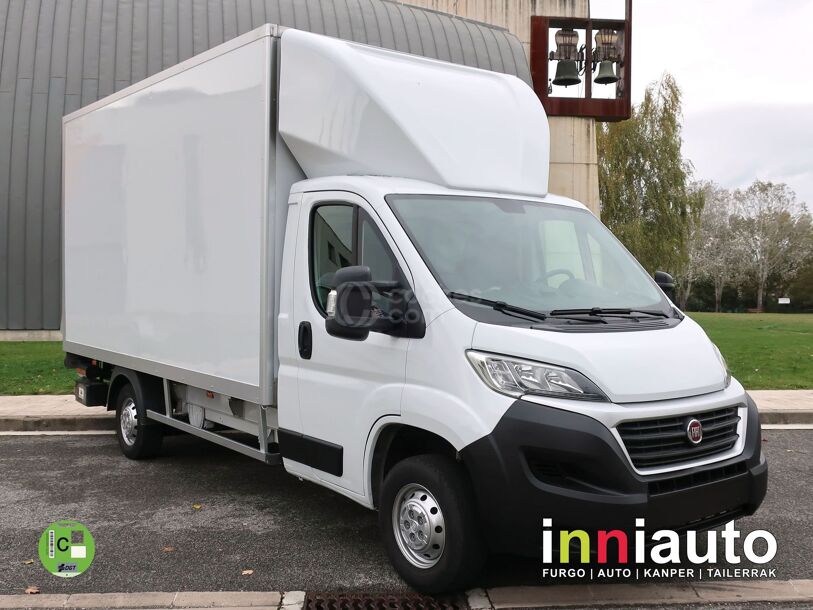 Foto del FIAT Ducato Ch.DCb.Maxi 35 2.3Mjt Largo 95kW