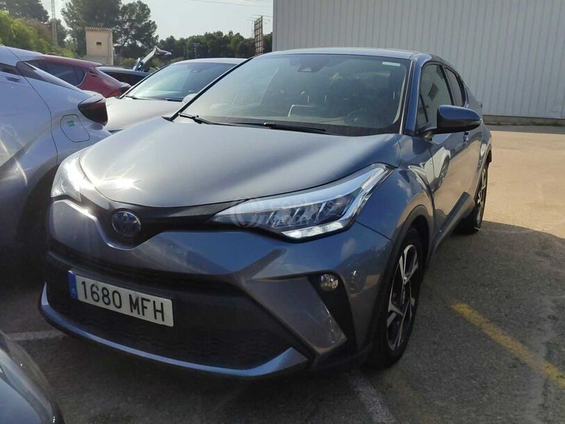 Foto del TOYOTA C-HR 125H Advance