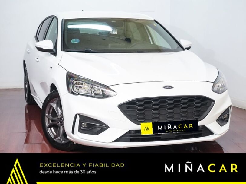 Foto del FORD Focus 1.0 Ecoboost MHEV ST-Line 125