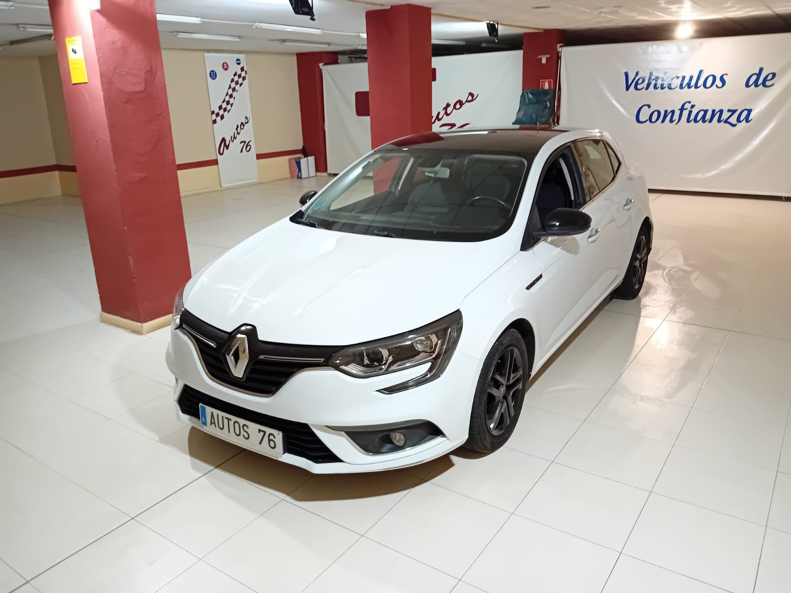 RENAULT Mégane (1.5dCi Blue Business 70kW) en Badajoz