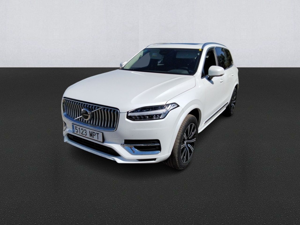 VOLVO XC90 (B5 D Plus Bright AWD Auto 173 kW (235 CV)) en Madrid