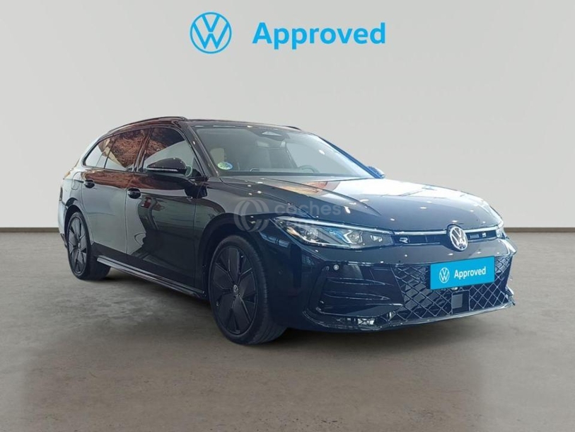 Foto del VOLKSWAGEN Passat 1.5 eTSI R-Line DSG7 110kW