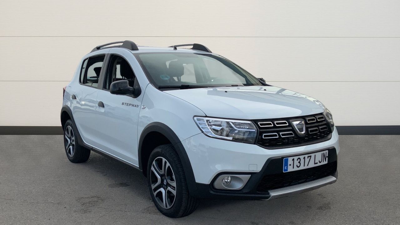 DACIA Sandero (0.9 TCE 90 S&S STEPWAY ESSENTIAL 90 5P) en Madrid