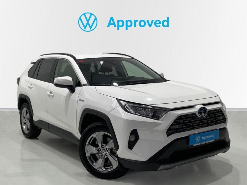 TOYOTA RAV-4 (2.5l hybrid Advance 4WD 163 kW (222 CV)) en Barcelona