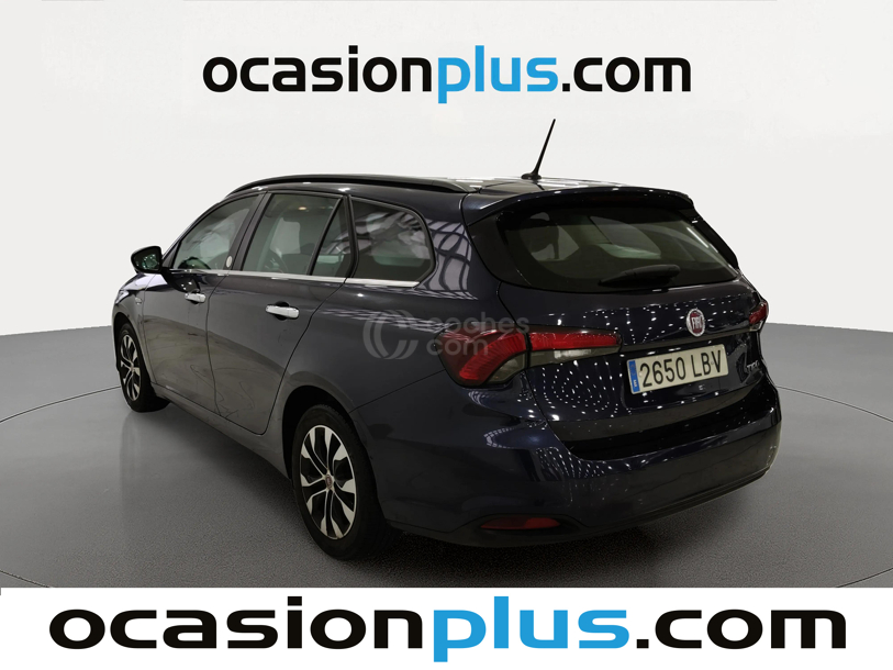 Foto del FIAT Tipo SW 1.4 T-Jet Mirror