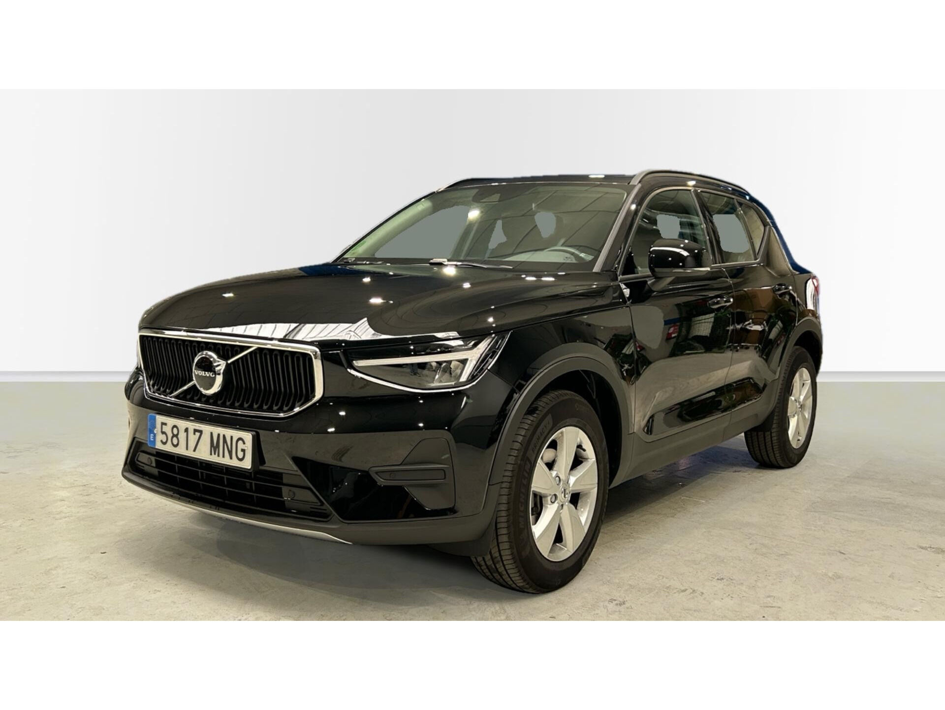 VOLVO XC40 (T2 Essential Auto 95 kW (129 CV)) en Madrid