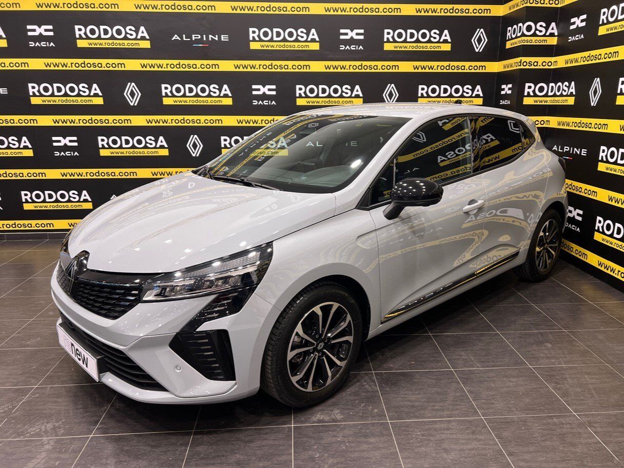 RENAULT Clio (TCE 100CV GLP Techno) en Pontevedra