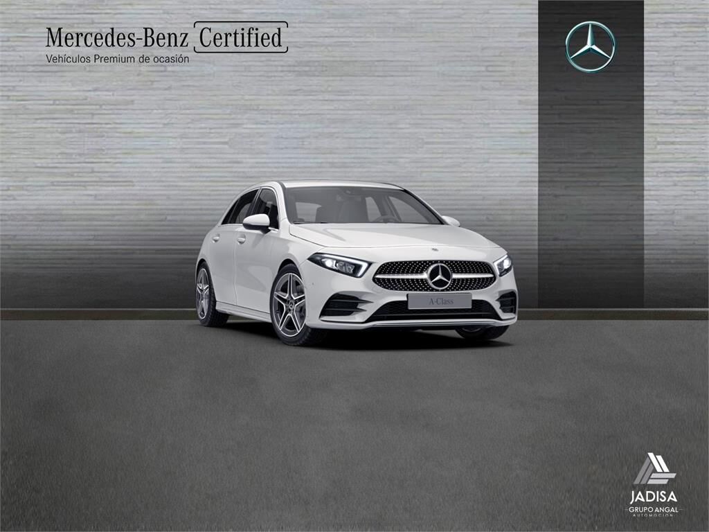 MERCEDES Clase A (A 180) en Jaén