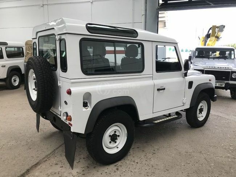 Foto del LAND ROVER Defender 90 SW E