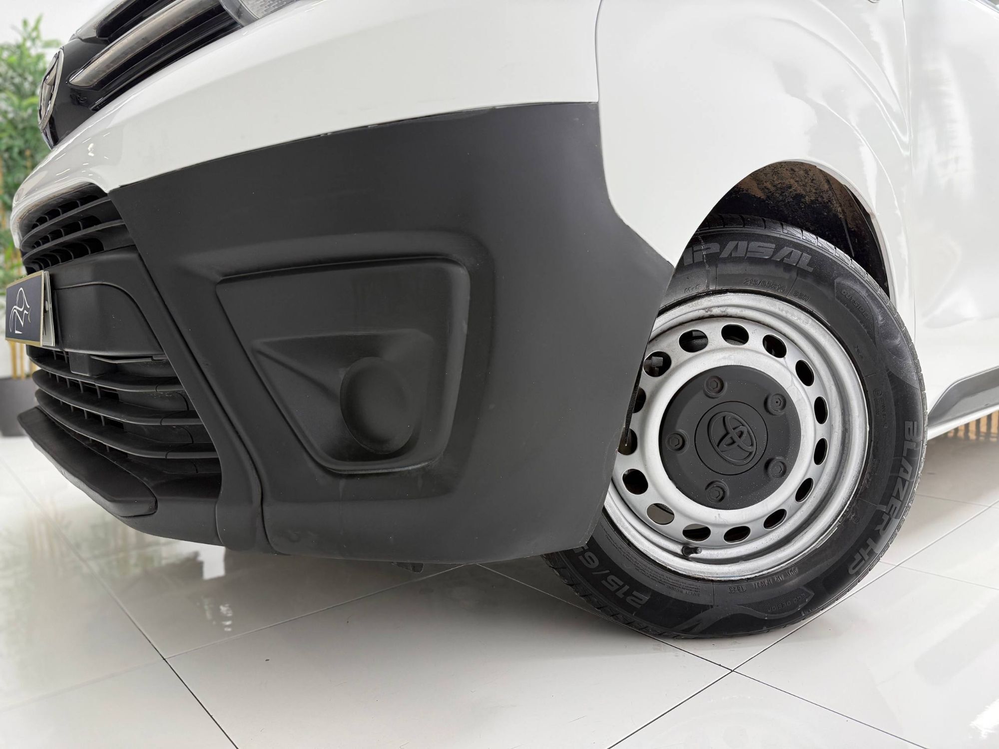 Foto del TOYOTA Proace Furgón Medio (L1) 1.6D Business 95