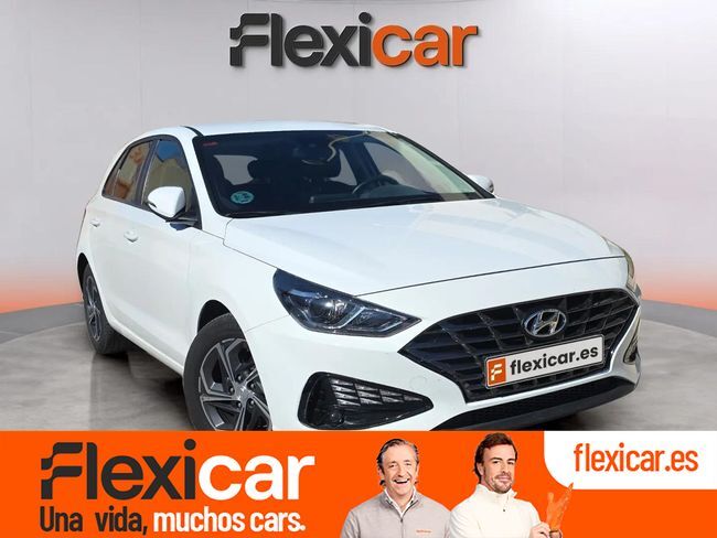 HYUNDAI i30 (1.5 DPI Essence) en Murcia
