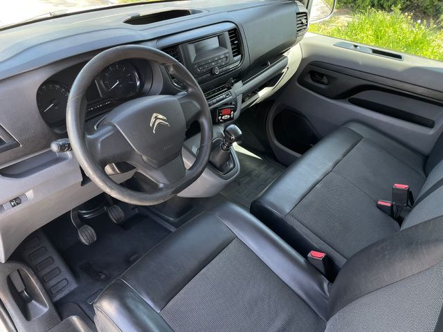 Foto del CITROEN Jumpy Piso Cabina BlueHdi Talla M Control 120