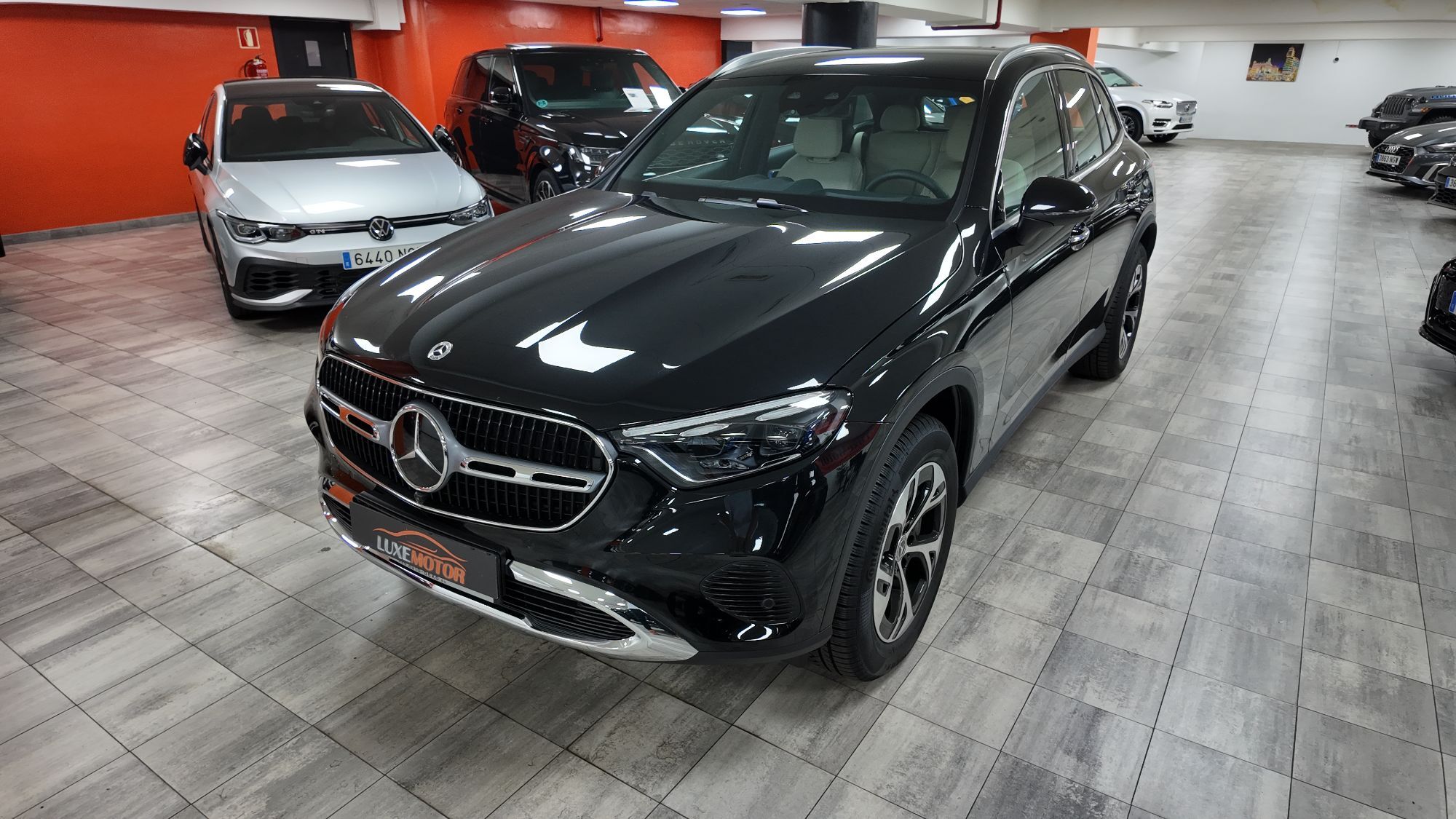 MERCEDES Clase GLC (GLC 300e 4Matic 9G-Tronic) en Madrid