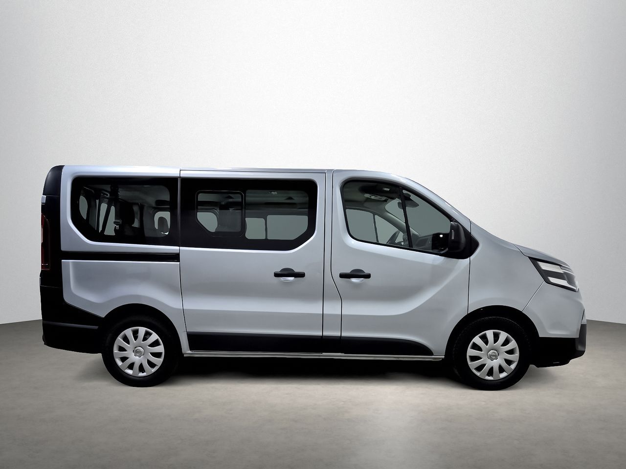 Foto del NISSAN Primastar Combi 9 2.0dCi S&S L2H1 1T GO 110