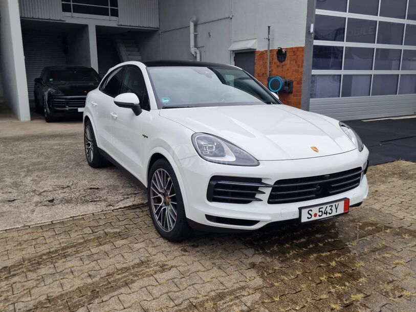 Foto del PORSCHE Cayenne E-Hybrid Platinum Edition Coupé Aut.