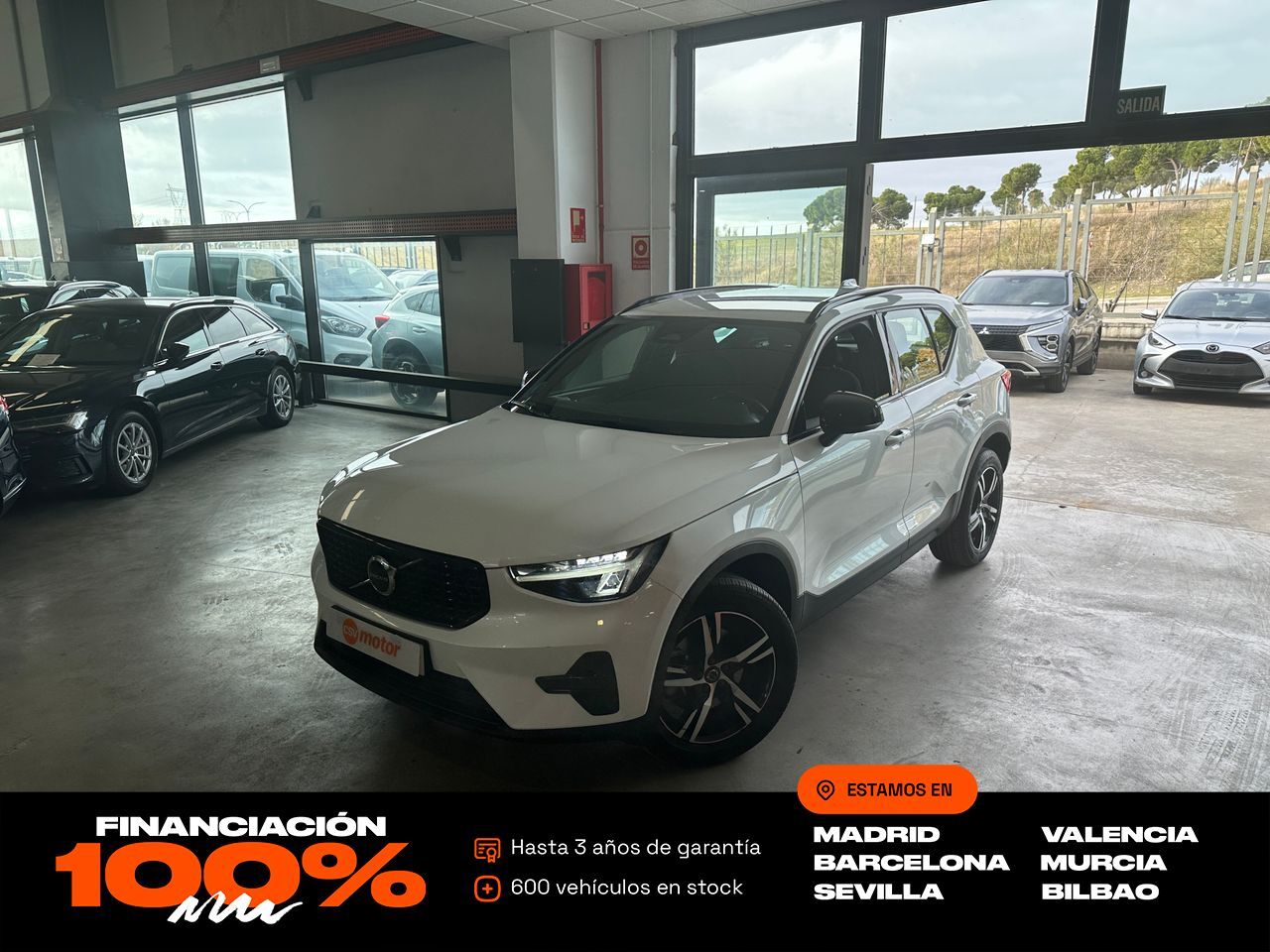 VOLVO XC40 (2.0 B3 G Plus Dark Auto) en Madrid