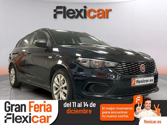 FIAT Tipo (SW 1.4 T-Jet 88kW (120CV) Lounge) en Girona