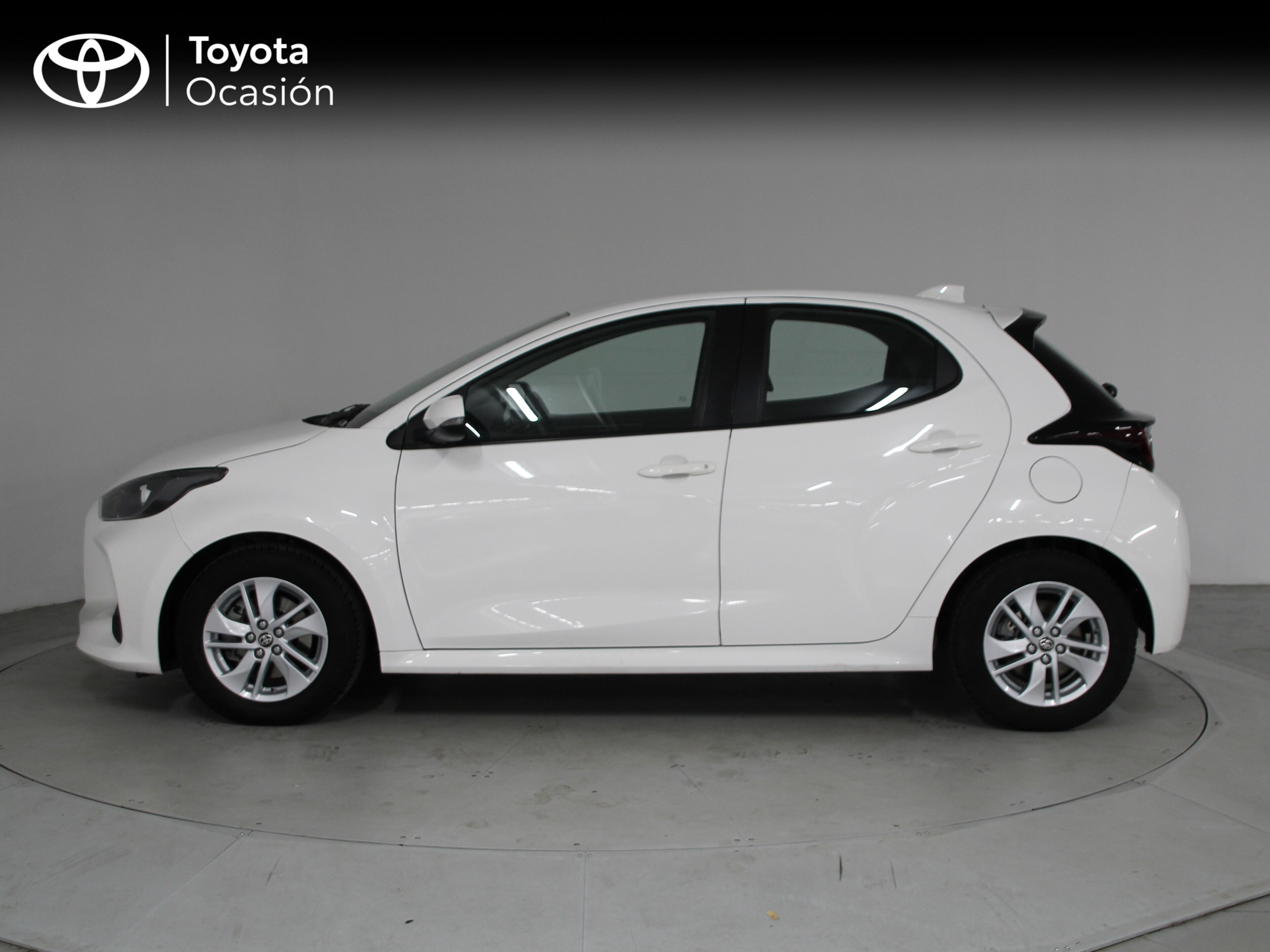 Foto del TOYOTA Yaris 120H 1.5 Business Plus
