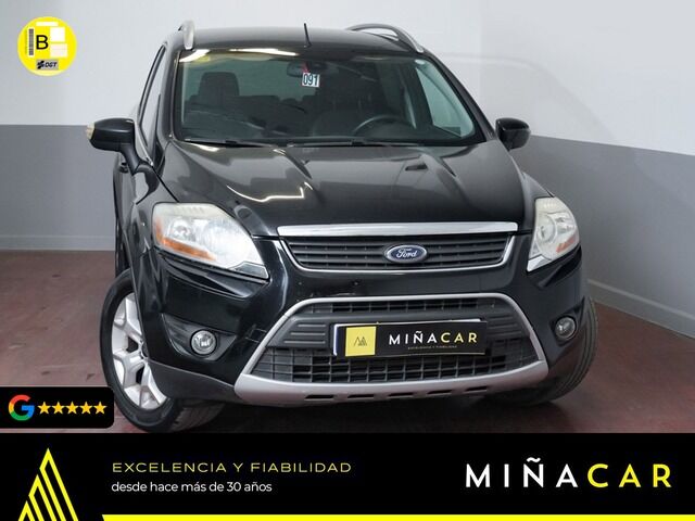 FORD Kuga (2.0 TDCI Titanium 4x4 100 kW (136 CV)) en Málaga