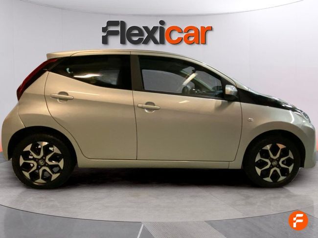 Foto del TOYOTA Aygo 70 x-play