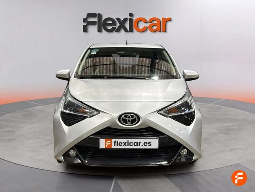 Foto del TOYOTA Aygo 70 x-play